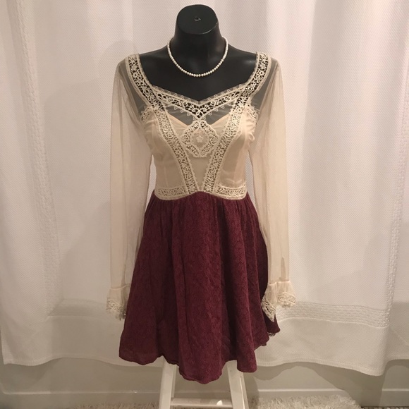 Free People Dresses & Skirts - Free People lace  & crocheted dress